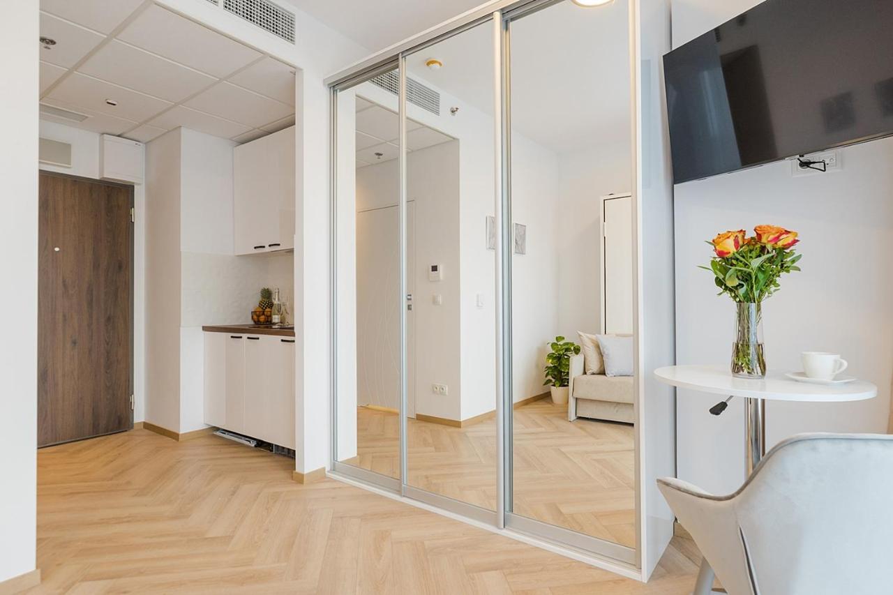 Kasprzaka 29 - Bezplatny Parking - Free Parking - Piekny Widok Na Centrum Miasta - Duzy Balkon - Smart Tv 55 Cali - Wifi - Better Rental Warsaw Luaran gambar